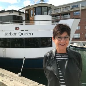 Meet your Posher, Marlys